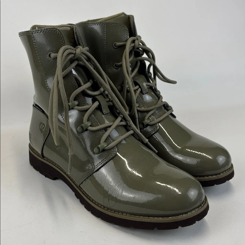 THE NORTH FACE Ballard Patent Leather Women's Green Waterproof Boots Size 7